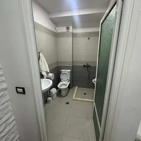 Yjet פוגרדץ